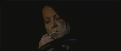 ... est une inspectrice alcoolique hantée par la mort de son fils dans un film de Guillaume Nicloux. Ce rôle est tenu par Josiane Balasko.