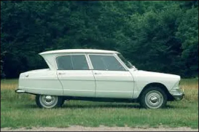 En 1961, quel constructeur automobile a sorti la voiture nommée Ami 6 ?