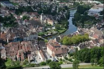 Ornans est une petite ville de 4 400 habitants qui se trouve dans ...