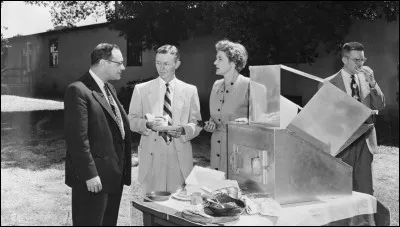 En 1948, elle créée la première maison entièrement chauffée à l'énergie solaire !