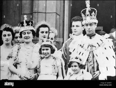 À quelle date le couronnement de George VI et Elizabeth Bowes-Lyon a-t-il eu lieu ?