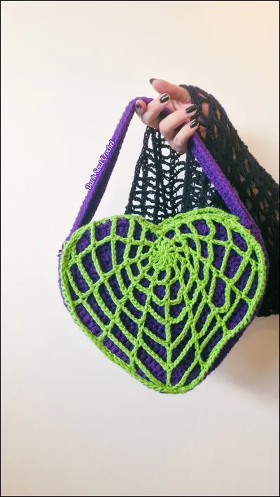 En suite, à la question "aimes-tu Halloween" que réponds-tu ?