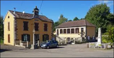 Village de Bourgogne-Franche-Comté, dans l'aire d'attraction Luxovienne, Rignovelle se situe dans le département ...