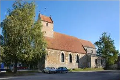 Voici l'église Saint-Gervais-et-Saint-Protais, à Neuvy-au-Houlme. Village Ornais, il se situe en région ...