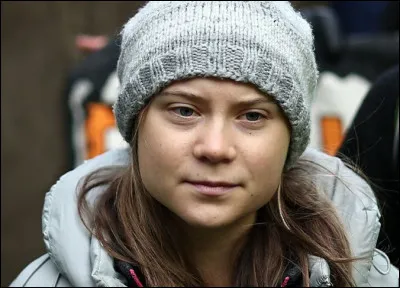 Qui porte un bonnet ?