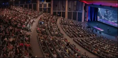 Dans quelle ville française se déroule le Festival du film américain ?