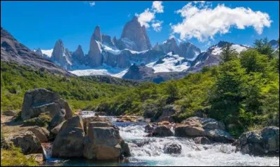 Quel archipel, autant argentin que chilien, se trouve à l'extrême sud du continent sud-américain ?