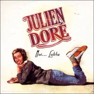 Qui est la chanteuse du titre "Moi... Lolita" ?