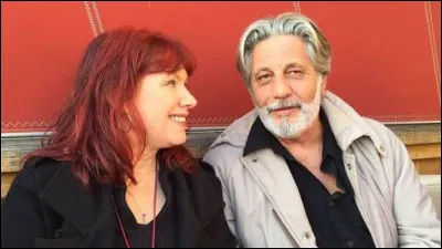 Quel est l'instrument de prédilection du chanteur Gérard Blanchard ?