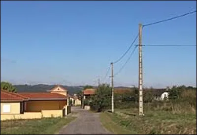 Petit village Bigourdan se 18 habitants, Thuy se situe en région ...