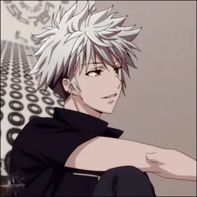 Pourquoi Hatsuharu devient-il déchaîné et détruit-il sa classe ?