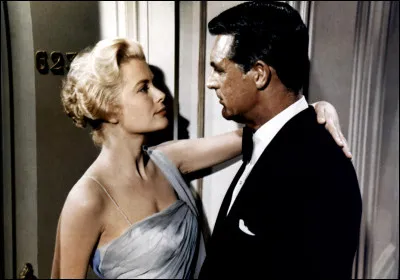 "La Main au collet" est un film d'Alfred Hitchcock de 1955. Quelle est l'actrice jouant auprès de Cary Grant ?