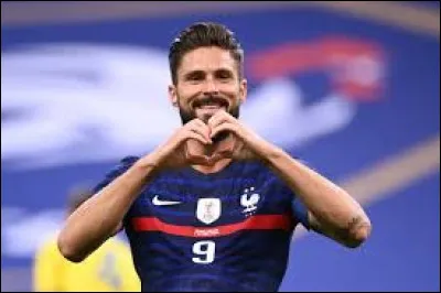 Olivier Giroud est, en 2025, le meilleur buteur de l'équipe de France de football. Combien a-t-il inscrit de buts sous le maillot tricolore ?