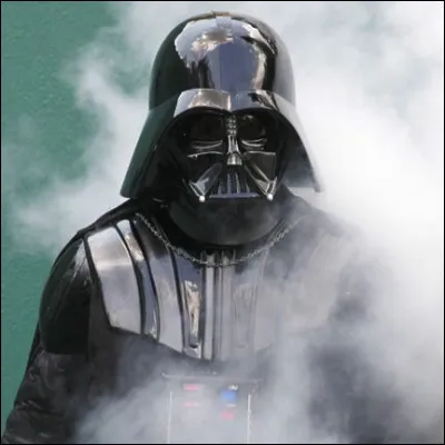 Dans la saga "Star Wars", quel était le nom de Dark Vador avant de basculer du côté obscur de la Force ?