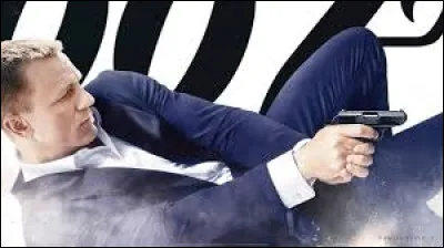 A quelle organisation criminelle l'uvre "007 Spectre" fait-elle référence ?