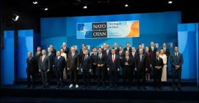 Dans quelle ville le sommet de l'OTAN s'est-il tenu en 2021 ?