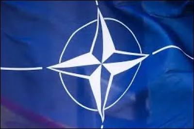 Dans quelle ville les membres de l'OTAN se sont-ils r&eacute;unis pour les 50 ans de l'OTAN ?