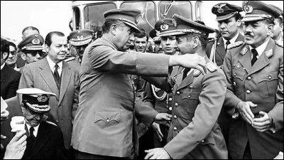 Dans quel pays le général Hugo Banzer prend-il le pouvoir par un coup d'État en 1971, soutenu par le gouvernement des États-Unis avec l'objectif d'exclure toute politique socialiste ?