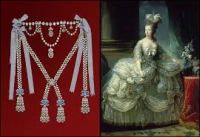 Qui est l'auteur du roman intitulé "Le Collier de la reine" ?