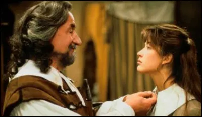 Quel est le pr&eacute;nom du personnage interpr&eacute;t&eacute; par Sophie Marceau dans "La Fille de D'Artagnan" sorti en 1994 ?