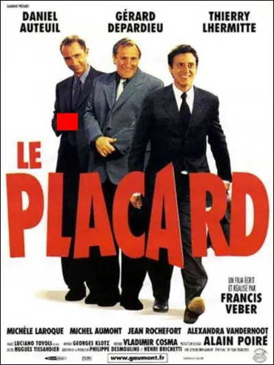Que tient Thierry Lhermitte dans la main gauche ?