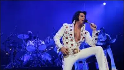 A quel &acirc;ge a-t-il enregistr&eacute; son premier disque amateur ?