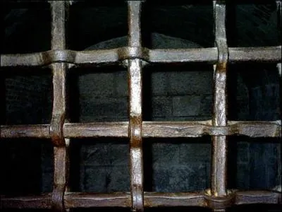 On va en prison au :