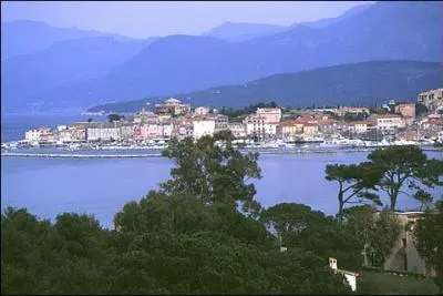 Comment se nomment les habitants de la Haute-Corse ?