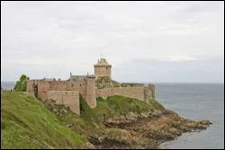 En 2009, combien d'habitants comptaient les Ctes-d'Armor ?