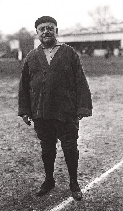 Quelle est l'origine du bouclier de Brennus ? (Le bouclier de Brennus est la récompense décernée à léquipe victorieuse du championnat de France de rugby à XV, le Top 14.)
)