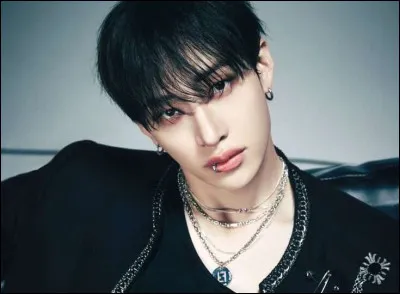 Quel est son nom complet ?