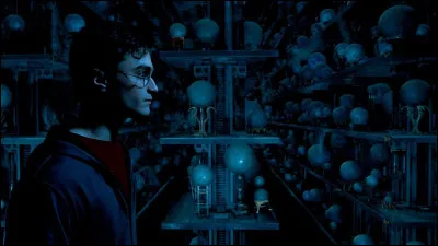 Dans la salle aux prophéties, à quel rang se trouve celle sur Harry et Voldemort ?