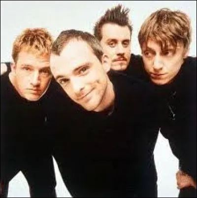 Quel groupe britannique a chanté "Sing" en 2001 ?