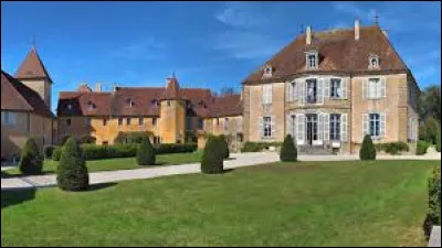 Je vous emmène maintenant au château de Pin. Village Haut-Saônois, sur les bords de l'Ognon, il se situe dans l'ex région ...