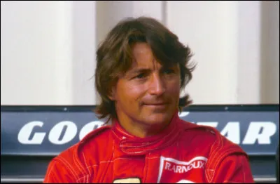 Connu pour sa bataille légendaire avec Gilles Villeneuve lors du Grand Prix de France 1979, ce pilote a eu quelques heurts avec l'unique champion du monde français lorsqu'ils étaient coéquipiers. Quel pilote correspond à cette description ?