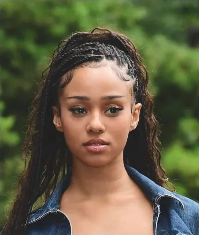 Quel âge a-t-elle ?