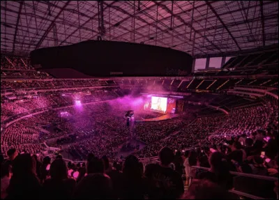 Quel est ton look pr&eacute;f&eacute;r&eacute; sur sc&egrave;ne ?