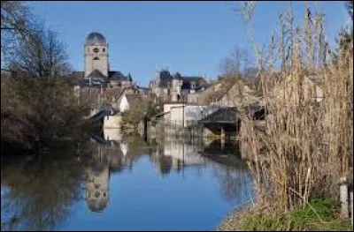 Alençon, chef-lieu de l'Orne, est traversée par ...
