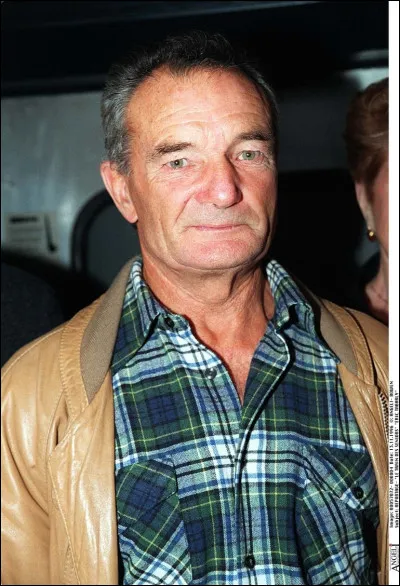 Éric Tabarly est décédé le 13 juin 1998. Quelle était son activité ?