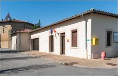 Notre balade prend fin dans le Comminges, à Riolas. Petit village Haut-Garonnais de 55 habitants, il se situe dans l'ex région ...