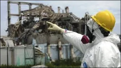 L'accident nucléaire de Fukushima a-t-il eu lieu en 2001 ?