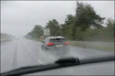 Quelle est ton activit&eacute; pr&eacute;f&eacute;r&eacute;e un jour de pluie ?