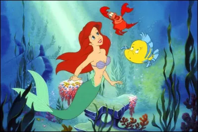 Dans ''La Petite Sirène'', comment s’appelle le crabe conseiller du roi Triton ?