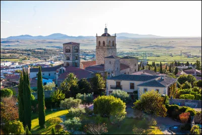 De quel pays l'Estrémadure est-elle une communauté autonome ?