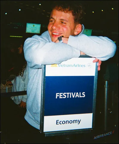 Sous quel nom a-t-il commenc&eacute; &agrave; rapper ?