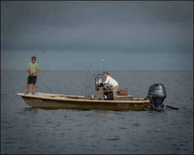 Quel recueil contient le célèbre poème ''Le Bateau ivre'' ?