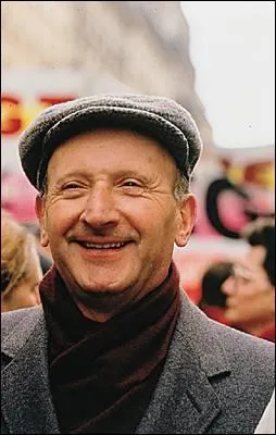 D'origine polonaise, ancien rsistant et surtout secrtaire gnral de la CGT, c'est Henri...