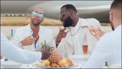 Qui a chanté "Best Life" ?