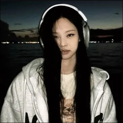 Avec qui a-t-elle été en couple vers 2018/2019 ?