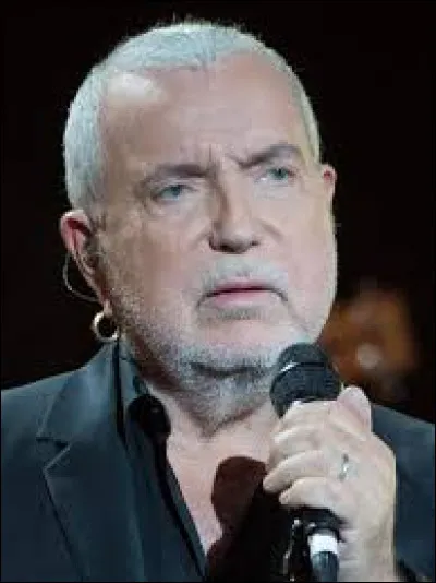 Aux ouvriers de quel secteur de l'industrie Bernard Lavilliers rend-t-il hommage dans sa chanson "Les Mains d'or" sortie en 2001 ?